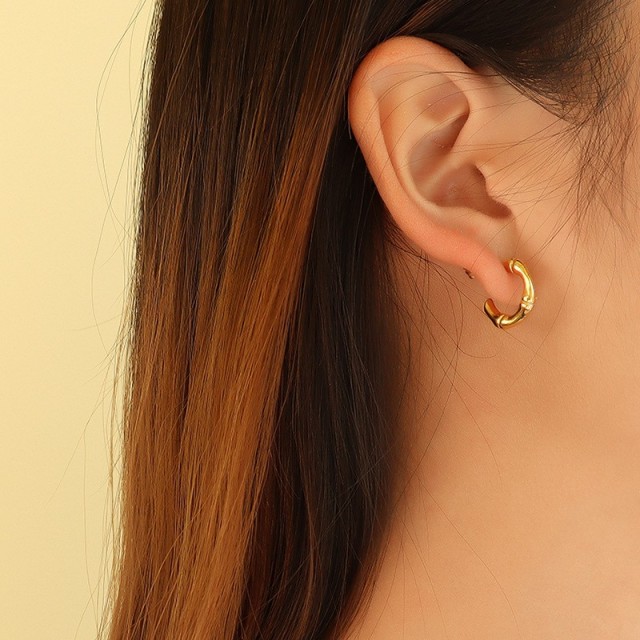 Gold plating bamboo C-hoop earring in stainless steel