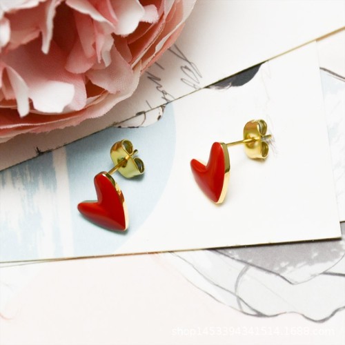 Red enamel sweet heart stud earrings in gold plated stainless steel