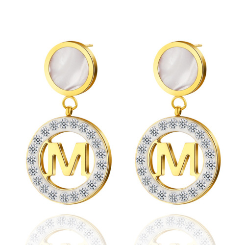 M letter Circle Mother of pearl STAINLESS STEEL EARRINGS inlayed with Rhinestone / Boucle d'oreilles en acier inoxydable