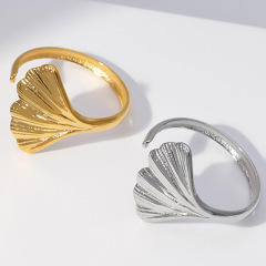 Elegant Ginkgo Leaf Stainless Steel Adjustable Opening ring / Bague réglable en acier inoxydable