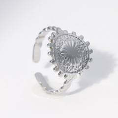 Vintage Stainless Steel Heart-Shaped Lace  Adjustable Ring / Bague réglable en acier inoxydable
