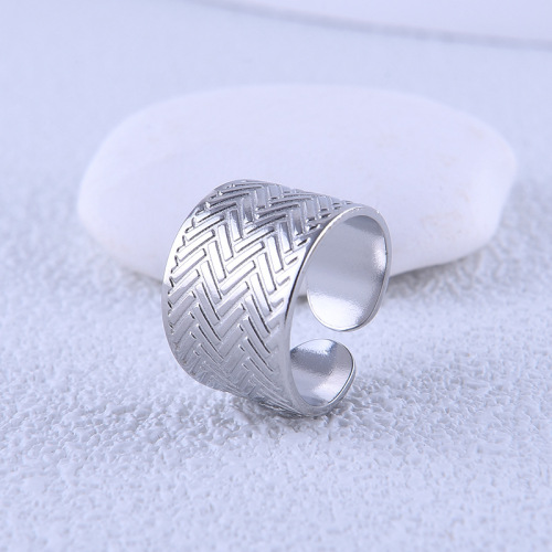Exaggerated Geometric Stripe Stainless Steel Opening Wide Ring / Bague ouverte en acier inoxydable