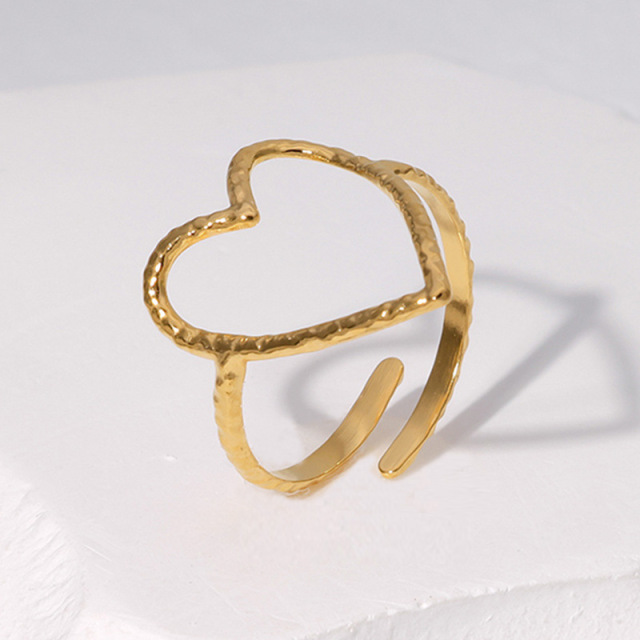 Minimalist Style PVD Stainless Steel Jewelry Wholesale Open Heart Ring