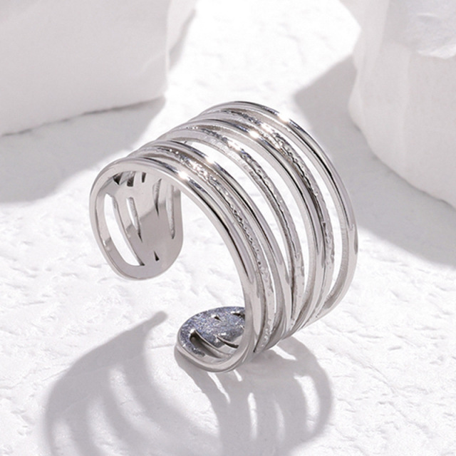 Wholesale 316l Stainless Steel C-Shaped Line Multi-layer Opening Rings