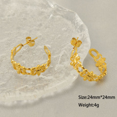 18k Gold-Plated Intricate Pattern Half Hoop Stud Earrings