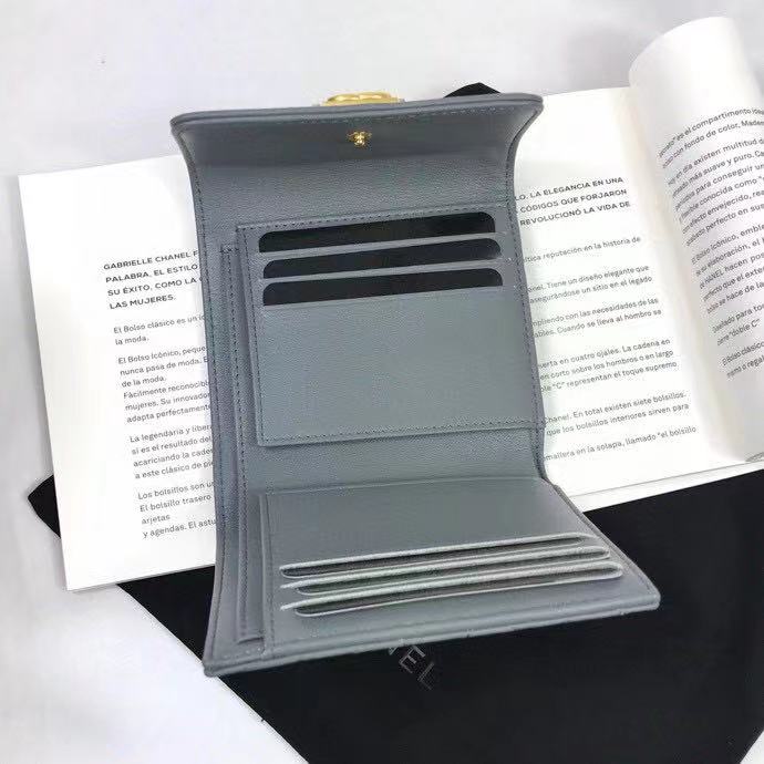 Italy Fetal cowhide. Boutique grade chanel short wallet 11CM