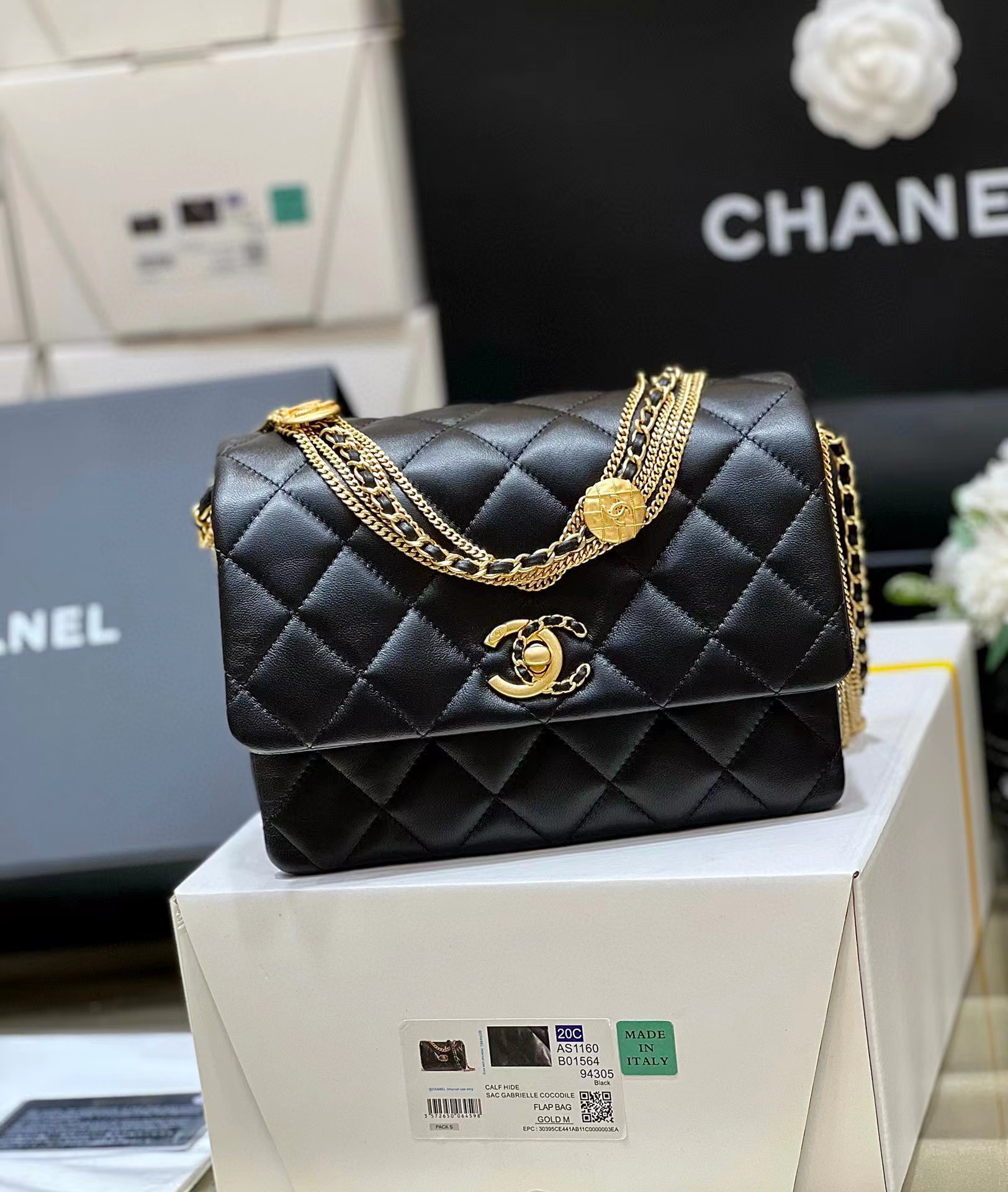 cc-top-boutique-grade-chanel-22a-bag