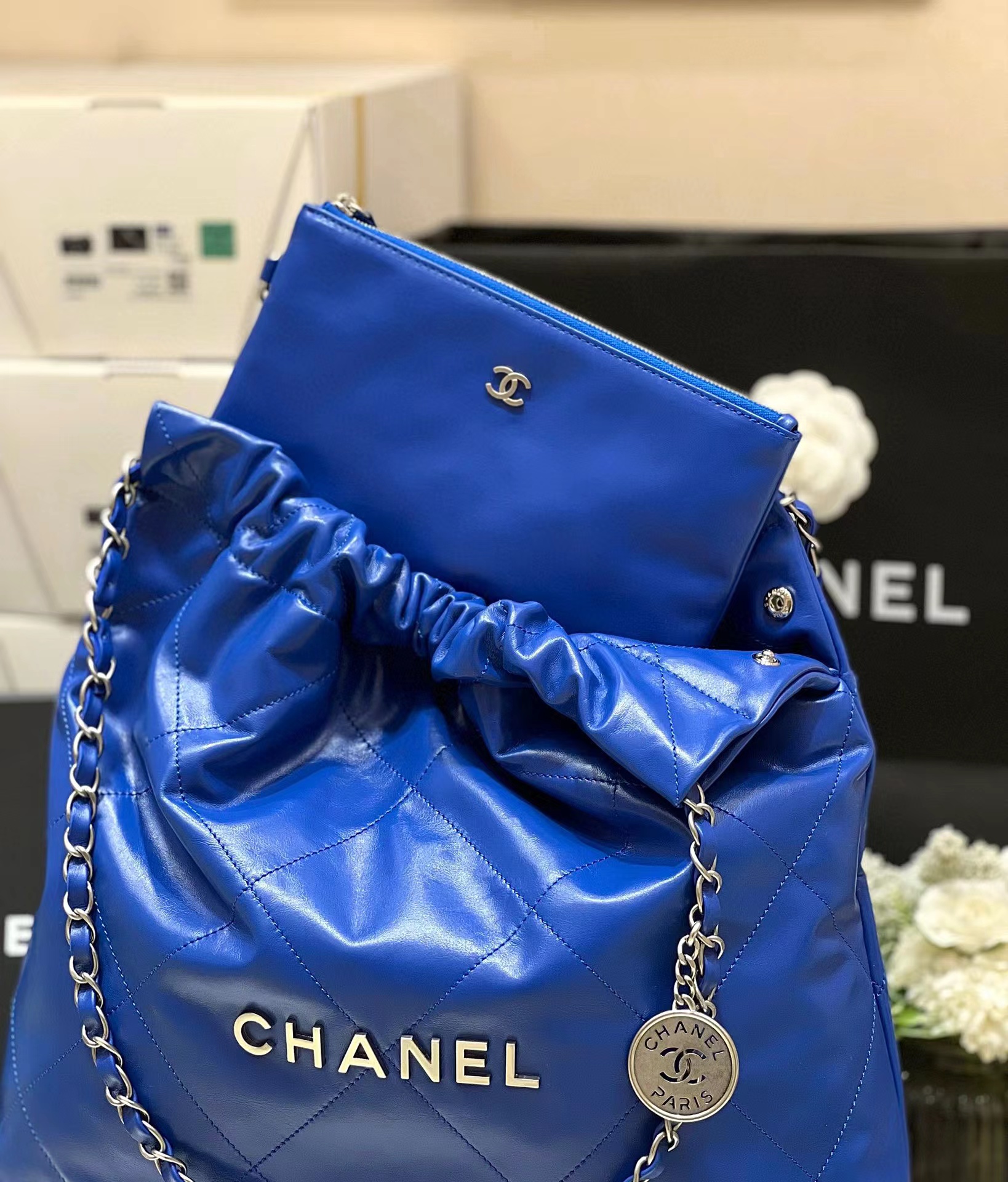 (CC) Top boutique grade Chanel 22bag Medium