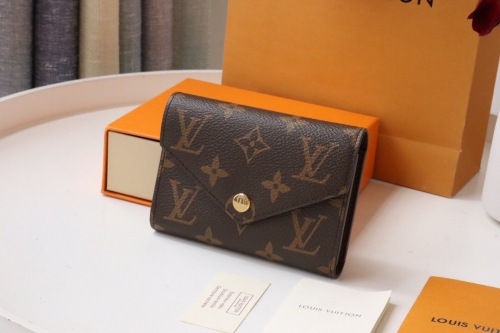 Top  boutique grade LV WALLET