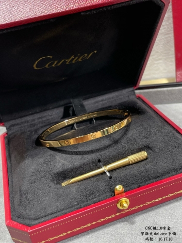 Top grade Cartier bangle（no diamond）