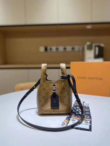 Normal Grade(1:1) Lv ATLANTIS bag