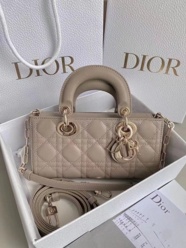 Top Boutique dior