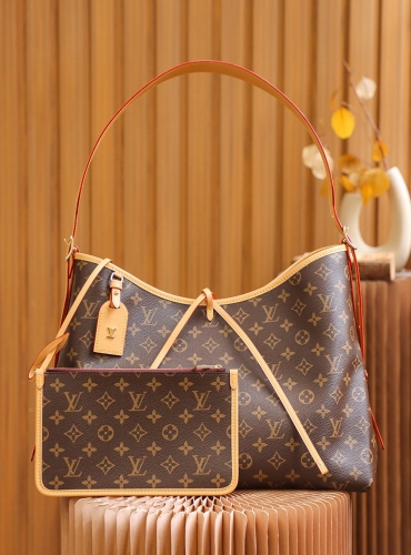 Top grade (sp) LV carryall Medium