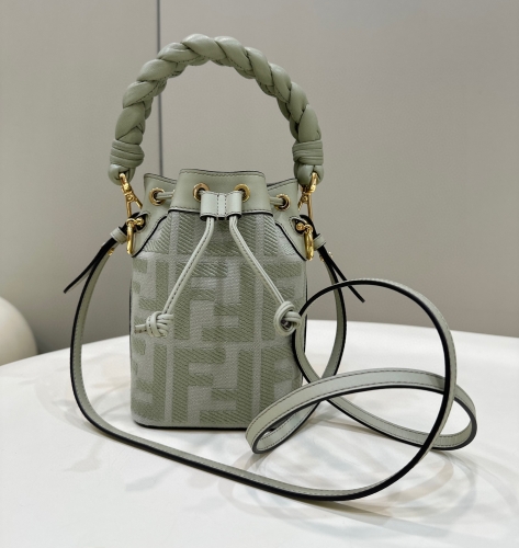 Top grade Fendi mini bucket 