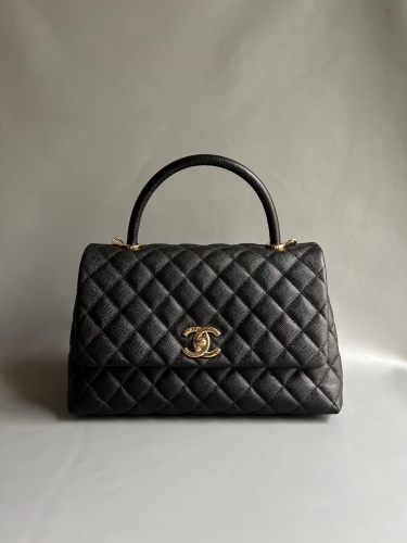 (Fox) Chanel Coco handle medium