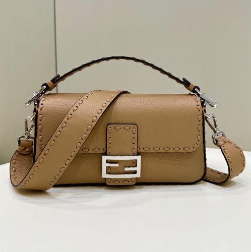 Fendi Baguette