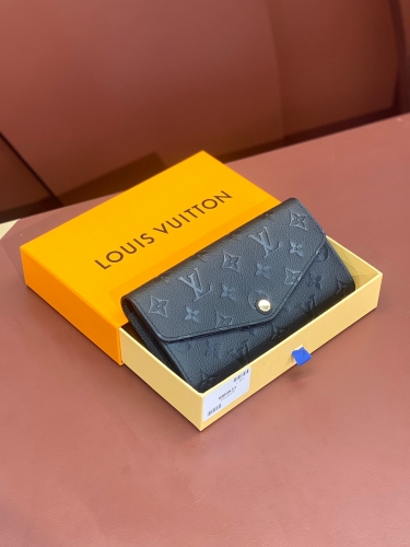 Boutique grade Import LV Long wallet