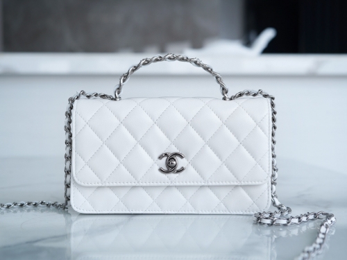 (cc) chanel 23k diamond handle woc Double layer