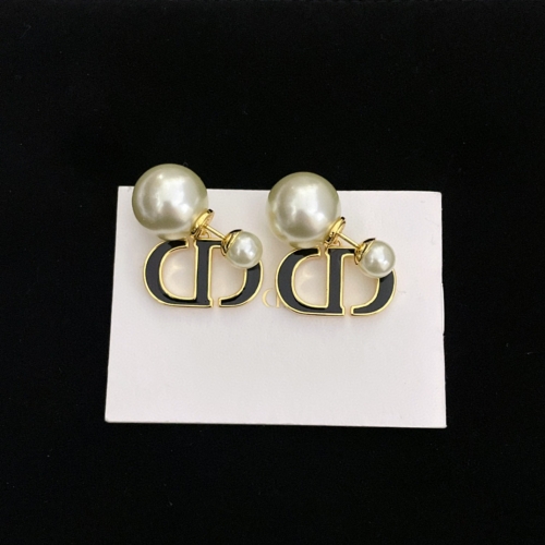 Top grade Dior earring