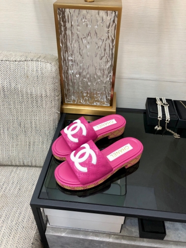 Chanel slipper