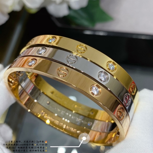 Top grade Cartier Love bangle （4 diamond）