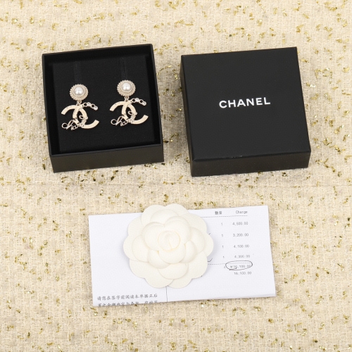 Chanel earring