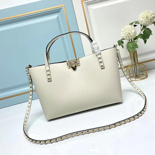 Normal grade(1:1)Valentino Rockstud Tote bag（small）