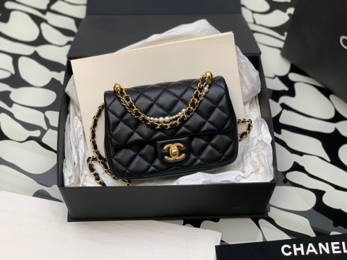 Boutique grade Import Chanel 24p pearl bag