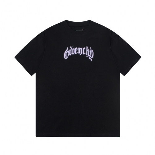 Givenchy T-Shirt