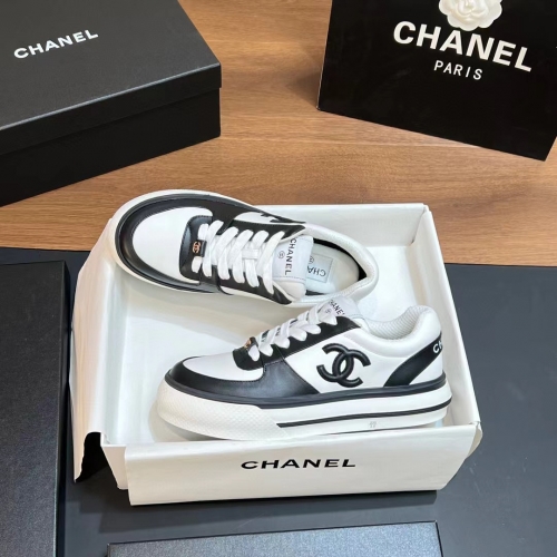 Chanel sneaker