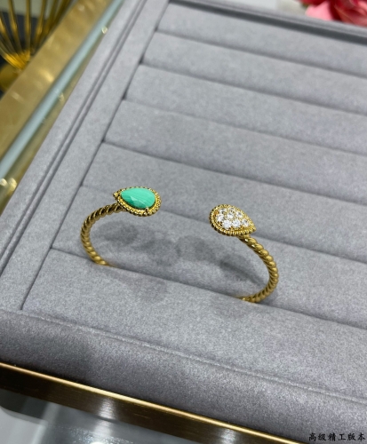 Boucheron Bangle