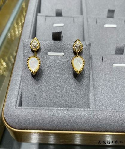 Boucheron earring