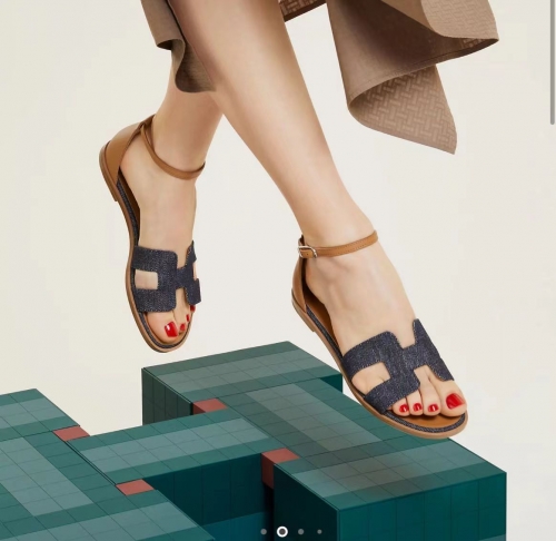 Hermes sandals