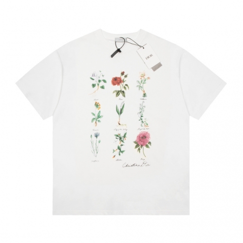 Dior T-shirt