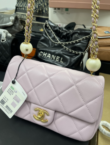 Premium Chanel 24p