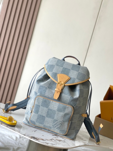 (MB) LV backpack