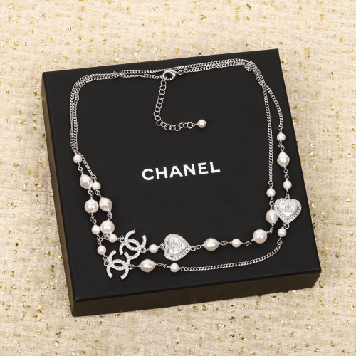 Top grade Chanel long necklace