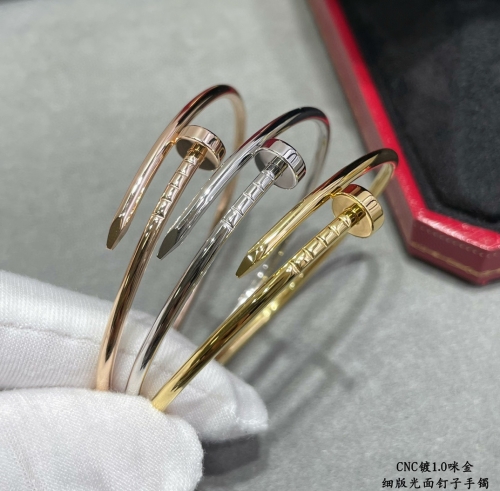 Top grade Cartier bracelet （thin）