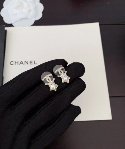 chanel earring