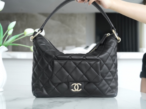 CC factory top grade Chanel 23B hobo