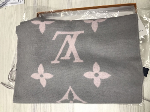 High quality LV scarf