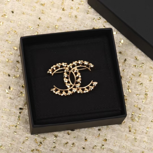 Top grade chanel brooch