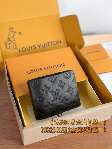 LV wallet M62901