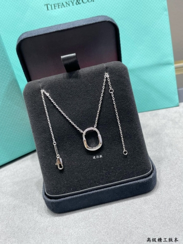 Top grade Tiffany lock necklace  mini