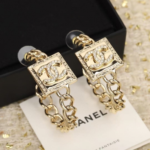 Chanel earring