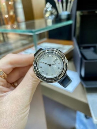 PLAGET Quartz watch