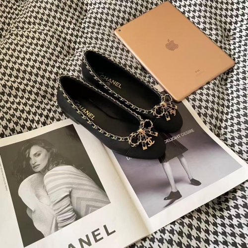 Chanel shoe size 37