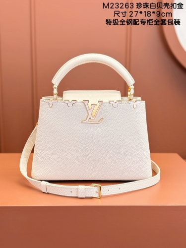 LV capucines small