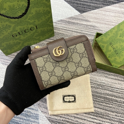 Gucci Zip wallet