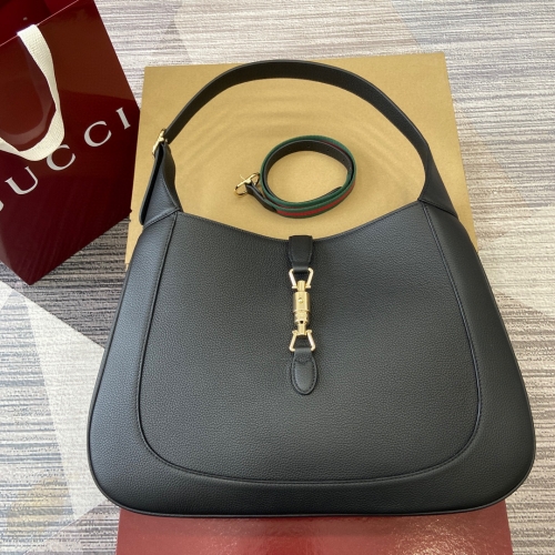 Gucci Jackie large